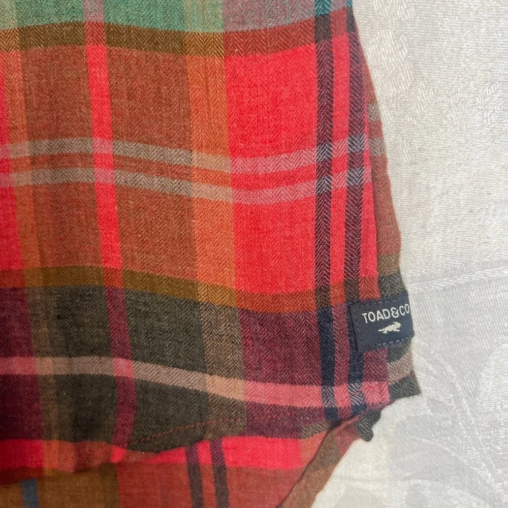 TOAD & CO Flannel Shirt Women's Small Long Sleeve Button Up Plaid Casual Outdoor - Picture 4 of 10